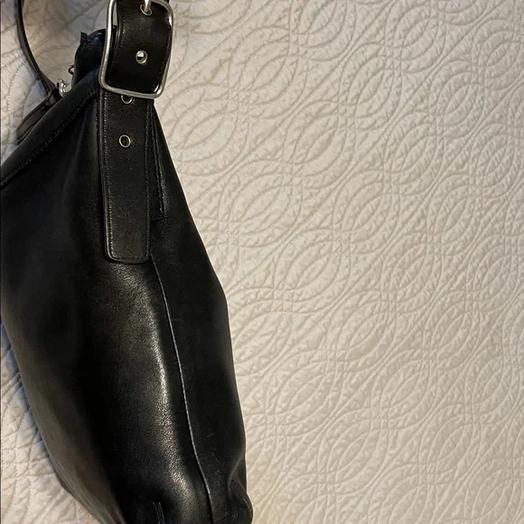 Coach 9133 Legacy Gallery Slim Black Leather Shoulder Bag - Picture 6 of 16